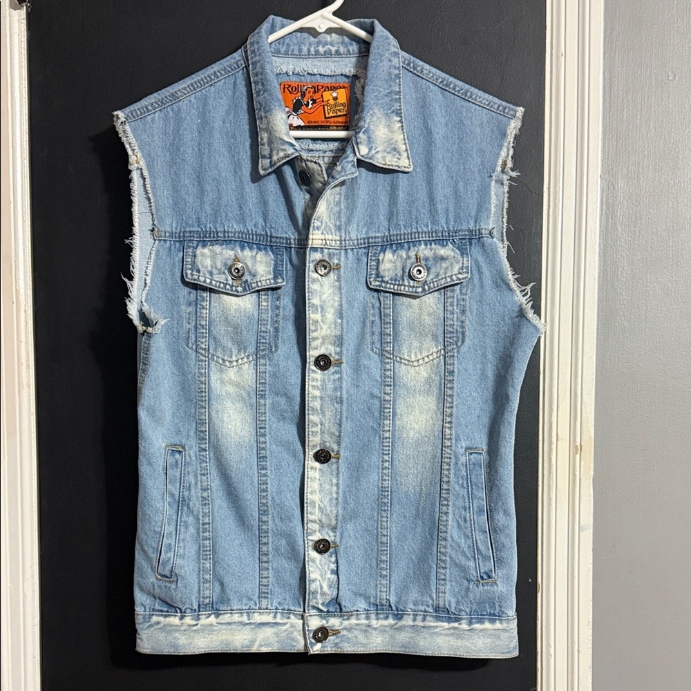 Rolling Paper Factory Faded Denim Retro Vest Size: M